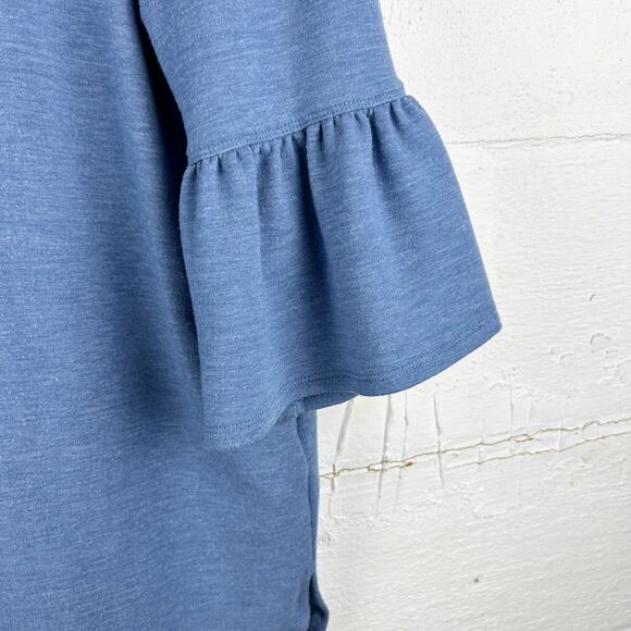 Adrianna Papell Blue Bell Sleeve Blouse – Soft Rayon Blend, Size‎ M - Picture 4 of 7
